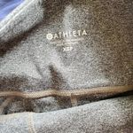 Athleta  CROP LEGGINGS‎ CAPRI WOMENS SIZE XS PETITE GRAY ATHLETIC YOGA RUN… Photo 2