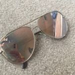 Quay Australia Sunglasses Photo 0