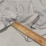 Lululemon Shorts Womens 6 White Hotty Hot 3" Inseam Stash Pocket Lined Photo 7