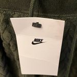 Nike : Sportswear Everyday Modern High Rise Sequoia (Olive Green) Joggers-XS Photo 2