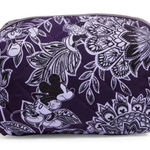 Vera Bradley x Disney Medium Cosmetic Bag, Quilted Travel Beauty Bag, Minnie Photo 0