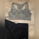 Nike Women’s 2Pc set Gym workout XS/S Photo 4