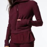 Frank & Eileen Frank‎ & Eileen Tee Lab Burgundy Asymmetrical Zip Up Size Medium. Photo 0