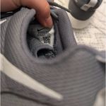 Nike Roshe One Gray Tennis Shoes Photo 4