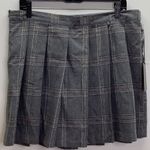 Angel Kiss  Size XL Checkered Pleated Skirt. Zipper Is Broken. New With Tags Photo 1