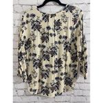 Fun2Fun  floral print blouse size Medium Photo 1