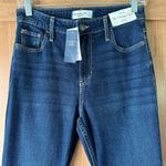 Abercrombie & Fitch NWT  High Rise Vintage Flare Jeans Dark Wash size‎ 4R / 27​ Photo 5