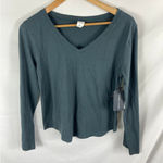 Melrose and Market NWT  Grey V Neck Long Sleeve Tshirt XS Photo 0