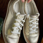 Johnston & Murphy  Callie Lace-To-Toe Gold Metallic Sneaker Women’s 8.5 Photo 0