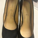 Chinese Laundry  Classic Black Heels  Los Angeles 6 M. LIKE NEW no flaws
/Clean Photo 3