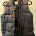 Old Navy  Black Vest Puffer Medium Zip-Up Photo 2
