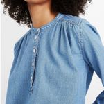 Madewell Shirt Denim Shirred Popover Top in Emmie Wash 100% Cotton Blue S Photo 2