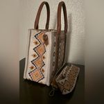 Wrangler  Western Boho Aztec Tote Bag | Crossbody Shoulder Bag WG2202-8120SCF Photo 1