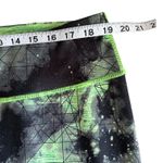 Active Life Horoscope Capri Leggings Green Geometric Reversible Size M (est.) Photo 5
