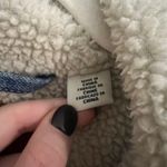 Levi's Premium Quality Denim Sherpa Lined Trucker Jacket Size Small Photo 3