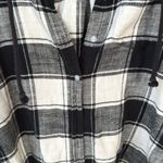 American Eagle Black + White Cotton Cozy Cabin Hooded Oversized Flannel Size XS Photo 4