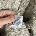 Evereve NWOT  Women’s Raw Edge Cable Knit Sweater in Beige Size L Photo 6