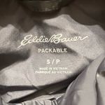 Eddie Bauer Women’s Small Gray Packable Sleeveless Puffer Vest Photo 6