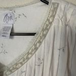 Aria  White Floral Long Sleeve Nightgown size small Photo 3