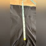 Lululemon Align Jogger 28"
Black size 4 Photo 7