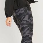 Old Navy Active Joggers Photo 0