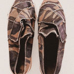 None Camo slip on distressed boho causal sneakers Photo 0