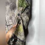 Magellan Women  camo packable Vented roll tab sleeve hunting top S Photo 2