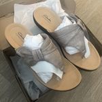 Clarks Clark’s Women’s 12 Wide Laurieann Rae Thong Slide Sandal Glitter Rose Gold Beige Photo 0