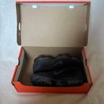 Nike Vapormax Shoes Photo 2