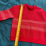 Womens top Red Size please use measurements Photo 1