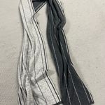 Dark Gray Charcoal & Light Grey Soft Cozy Reversible Vertical Stripe Scarf EUC Photo 3