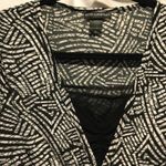 Petite Sophisticate BlackWhite Print VNeck Ruched Blouse Top 3/4 Sleeve Womens M Photo 1
