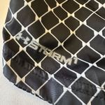 Under Armour  Women’s Vest Black And White Geometric Print, X-Large, Lightweight Photo 1