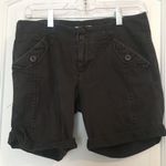 Old Navy Women's Size 6 Casual Shorts Brownish/Grayish with Pockets Photo 0