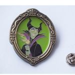 Framed Maleficent Walt Disney World Collectible Pin From 2000 Photo 5