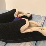 Dearfoams  Slippers, Size 9/10 Photo 0