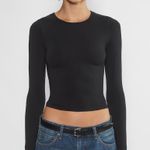 Aritzia Seamless Long Sleeve Photo 0