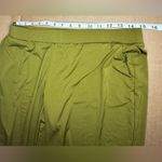 H by Halston  Women's jogger  Olive  Stretch Pants- Size Sp w/ pockets. (52) Photo 6