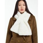 Apparis Bambi Ivory Faux Fur Scarf minimalist neutral old money NWT White Photo 0