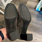 BORN Women's Suede Leather Dark Grey Chunky Heel Loafers Sz 8.5 Gray Photo 7