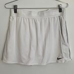 Nike  Women's Tennis‎ Skort size MT Photo 0