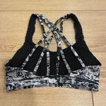Lululemon  Free to Be Serene Bra Interlaced Starlight Black Luxtreme Size 4 Photo 5