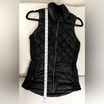 Lululemon  Down For A Run Vest Black Size 4 Photo 9