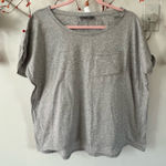 Soho  New York Company gray t-shirts with a chest pocket and a relaxed fit Photo 0