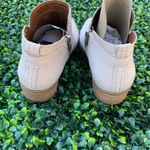 Banana Republic Franco sarto women Stylish Cream Ankle Boots, size 9 Photo 2