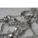 Source Unknown Bewitching Single Stand 60" Silver Tone Hammered Disc Clear Beads Y2k Necklace Photo 3