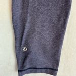 Ivivva  Gray Cropped Pants with Blue Waistband A0356 Photo 2