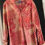 Classic Elements Pink button down Photo 0