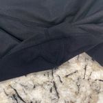 Alo Yoga  Black Leggings Cropped Capri- Women’s size‎ XS Photo 6