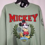 Disney Mickey mouse tennis green sweatshirt men's Medium NWT Photo 1